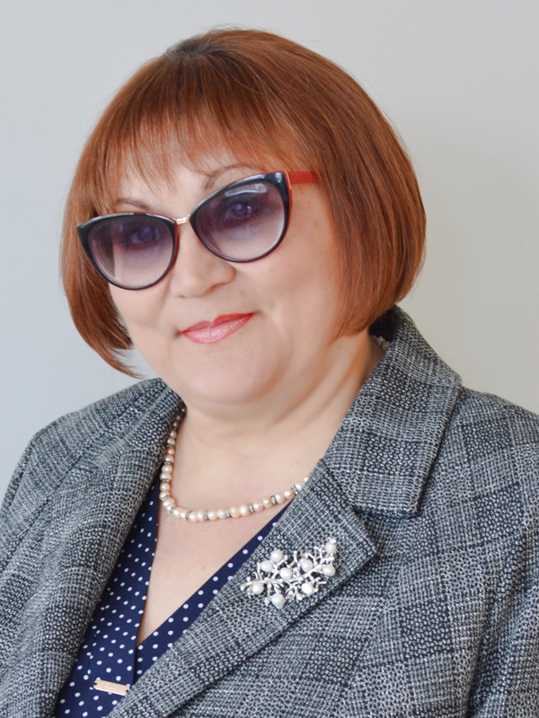 Красноперова Ирина Николаевна.