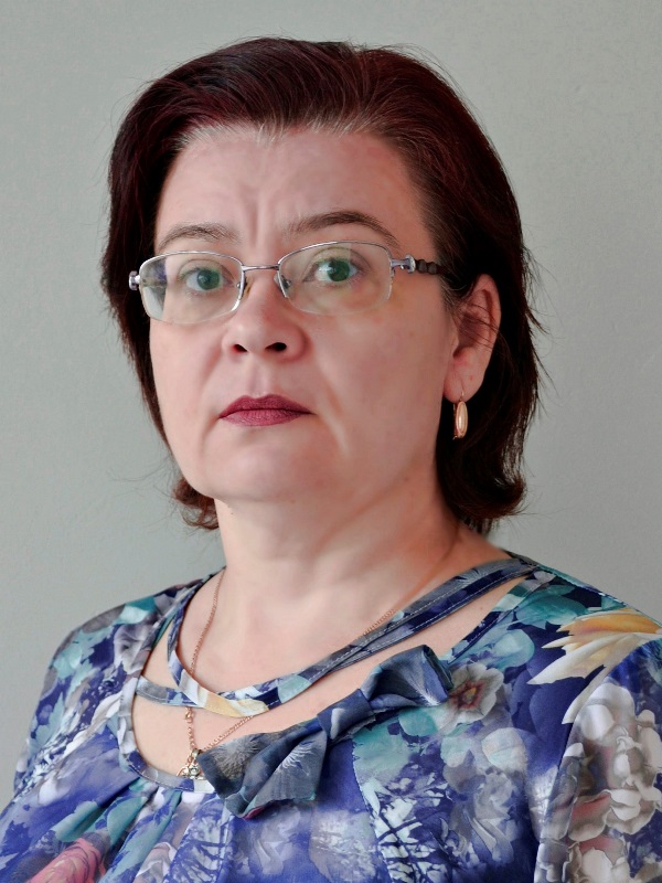 Полшкова Людмила Петровна.
